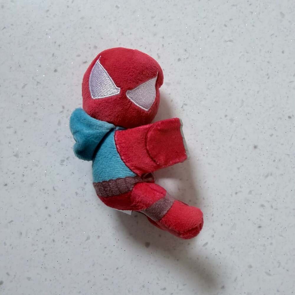 Marvel Cutie Cuff Spider-Man Slap Bracelet Plush Toy